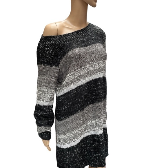 Again black gray shimmer long sleeve long knit sweater size large - Picture 3 of 15